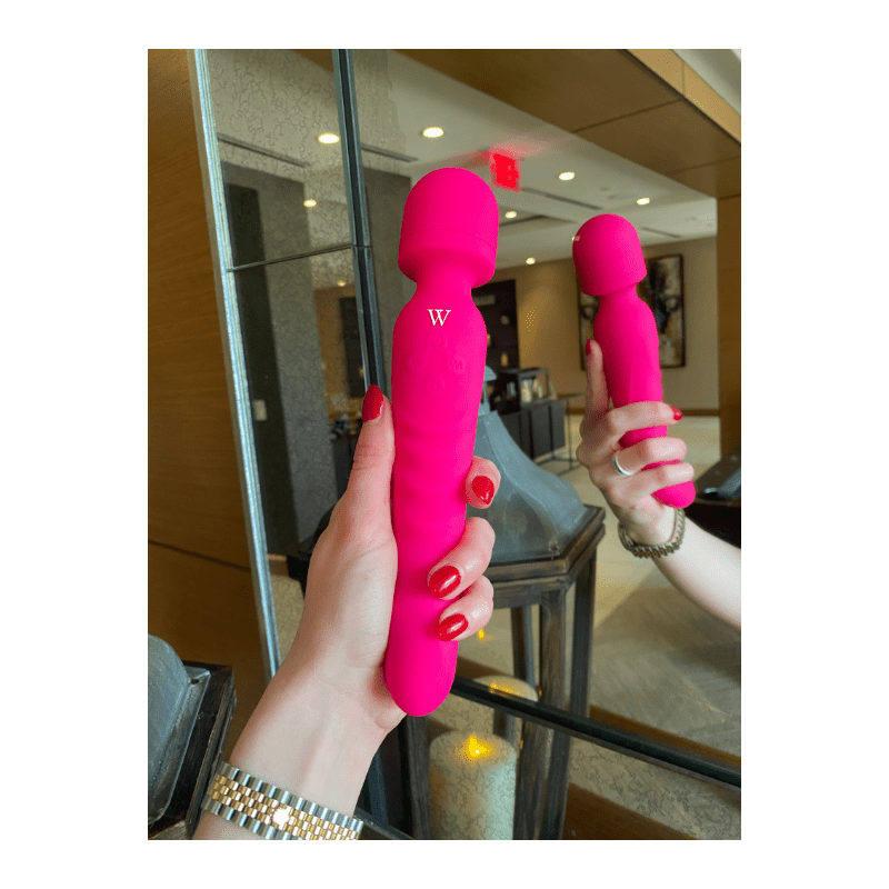 Venus - Dual-Head Wand Vibrator/ Soft, Warming Dildo